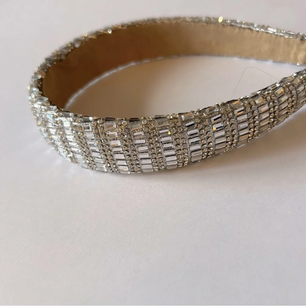 NORDSTROM CRYSTAL ENCRUSTED HEADBAND SILVER/CLEAR CRYSTALS  NWOT